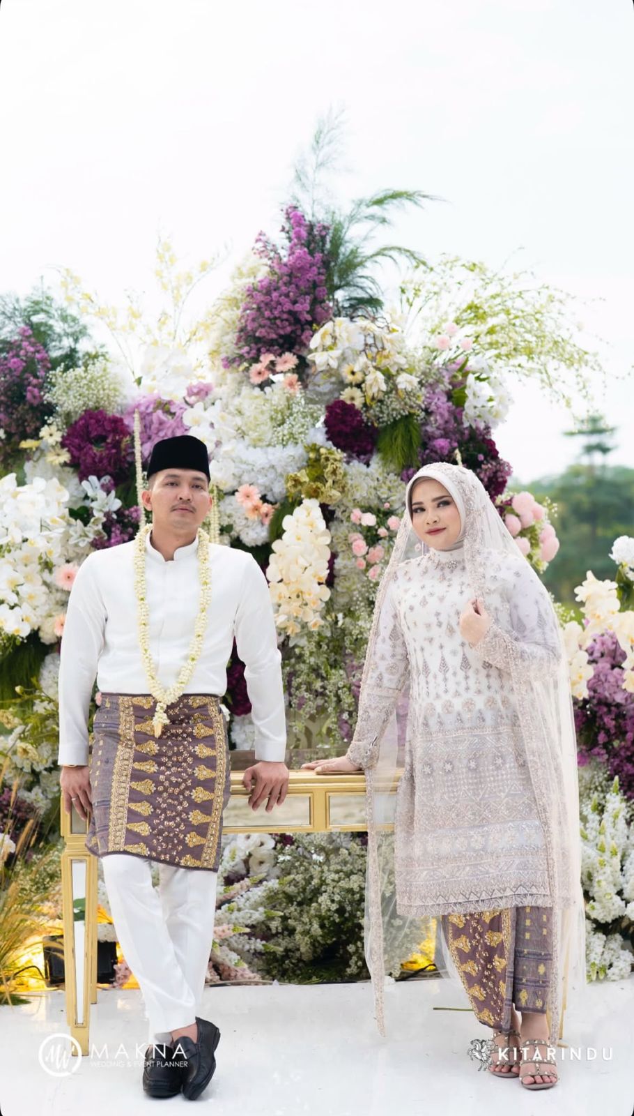 LAMARAN SANTIKA PREMIER_100 Pax